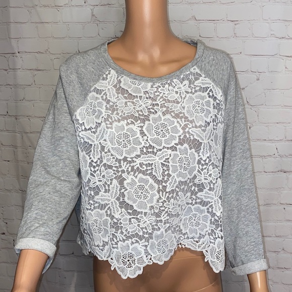 H & M Divided grey & white lace sweatshirt - Picture 2 of 13